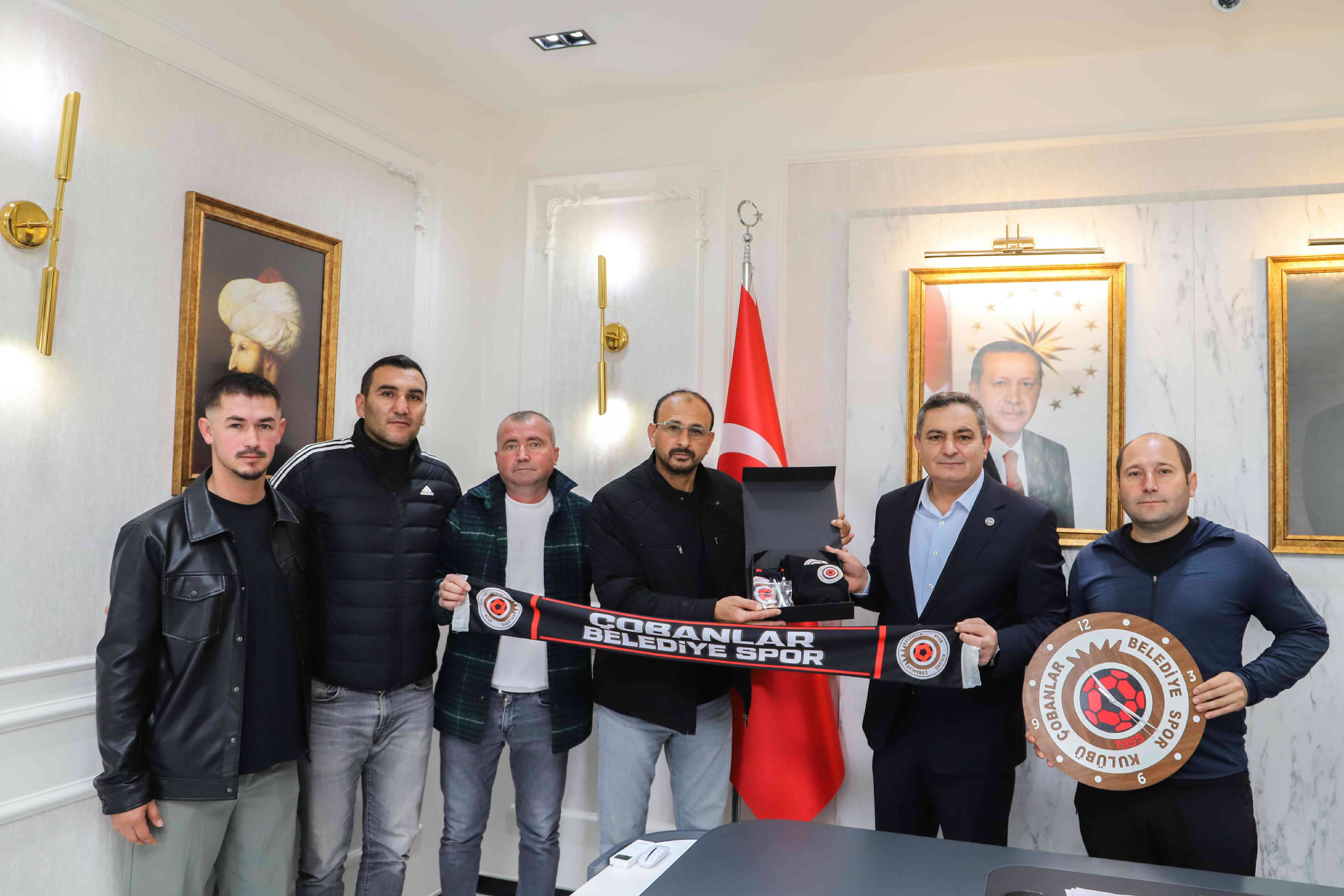 ÇOBANLAR BELEDİYE SPOR’DAN BELEDİYE BAŞKANIMIZ ALİ ALTUNTAŞ’A NEZAKET ZİYARETİ